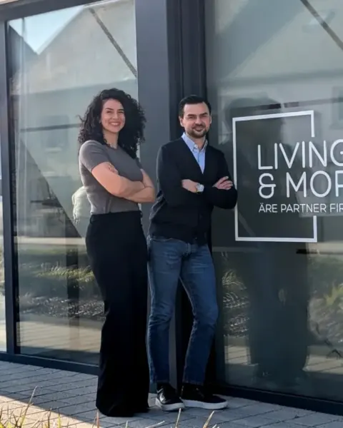 Living & More Sàrl – ausgezeichneter FACHKRAFT Betrieb – Bild 1