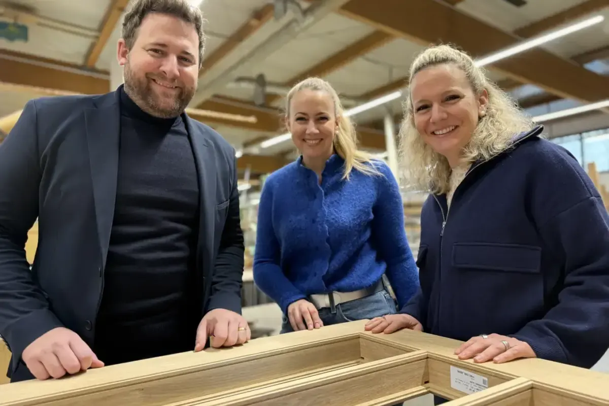 OST-Fenster S.A. – ausgezeichneter FACHKRAFT Betrieb – Bild 1
